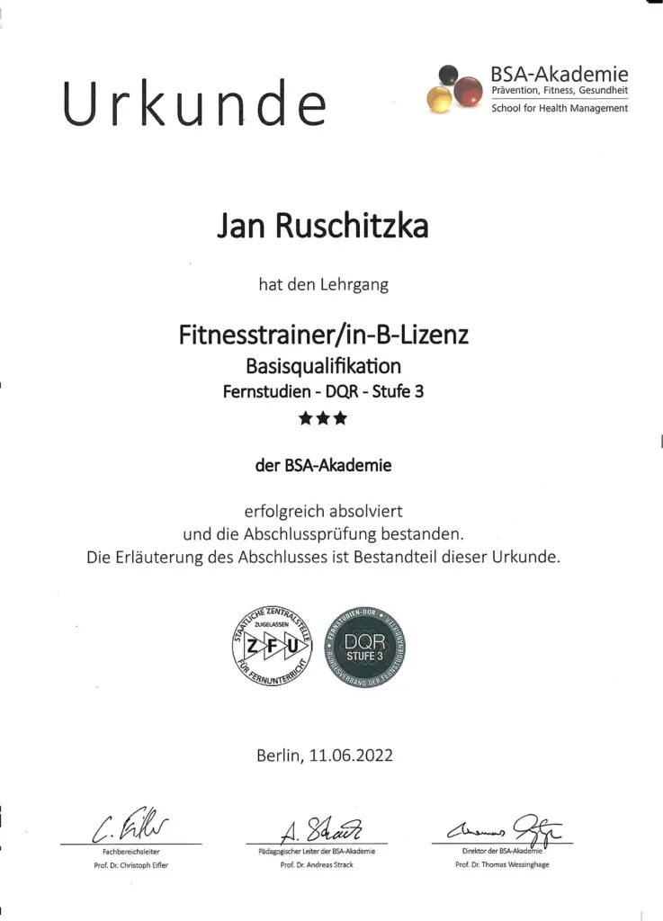 standing-office-yoga-workout-workout Urkunde Fitnesstrainer B-Lizenz, BSA-Akademie, Jan Ruschitzka